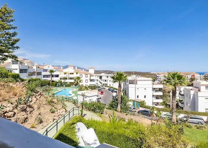 Beautiful 3 Bed Stylish & Cozy Apartment - Susanna Suite
