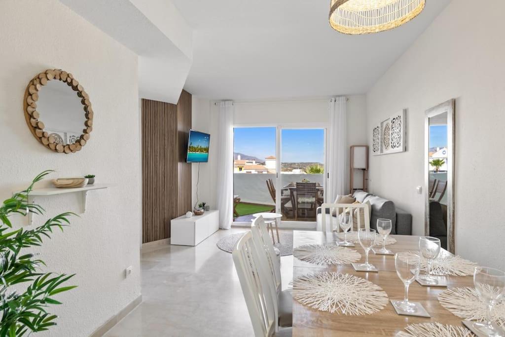 Apartament Beautiful 3 Bed Stylish & Cozy - Susanna *