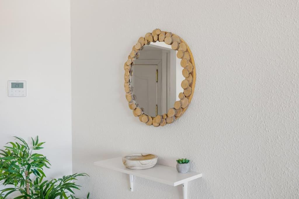 Beautiful 3 Bed Stylish & Cozy - Susanna *