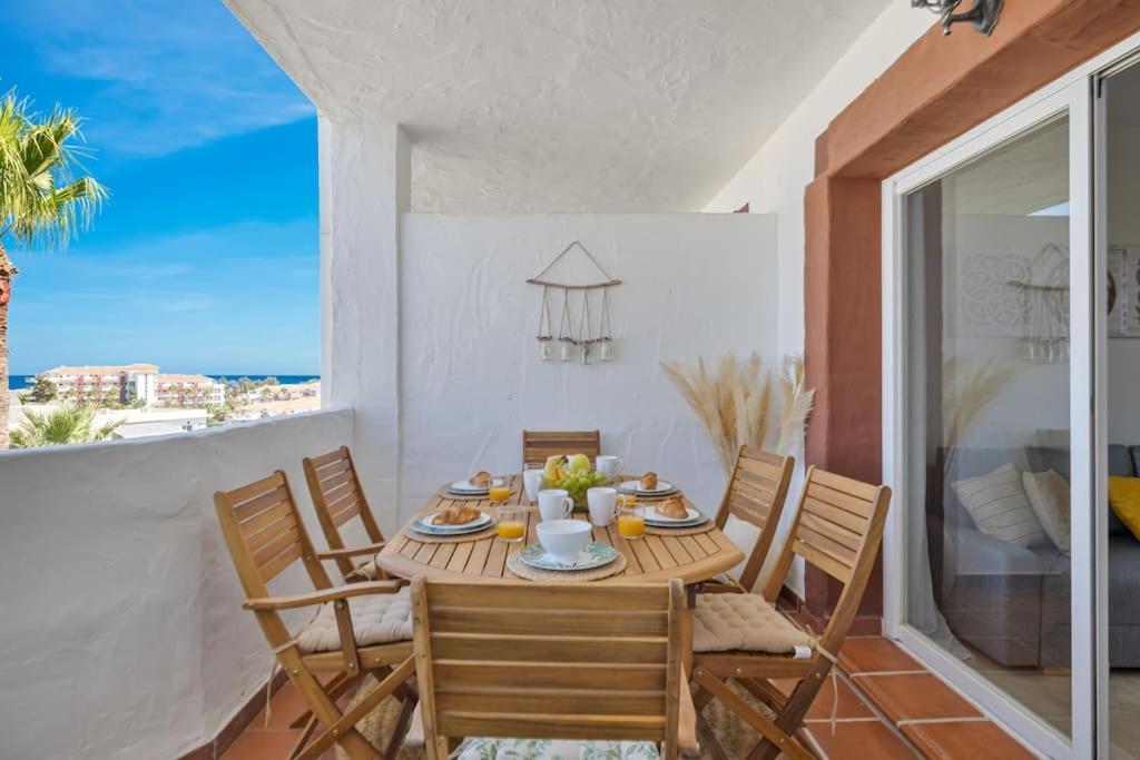 Beautiful 3 Bed Stylish & Cozy - Susanna