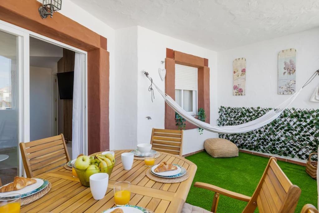 Beautiful 3 Bed Stylish & Cozy - Susanna
